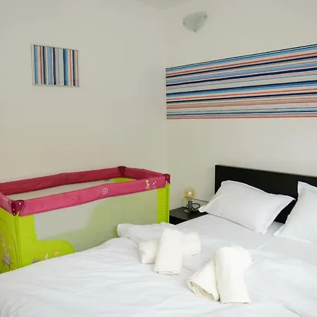 The Nest - City Center Apartment